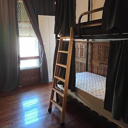 Hostel Albor