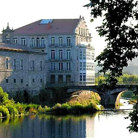 Hostal Albor *